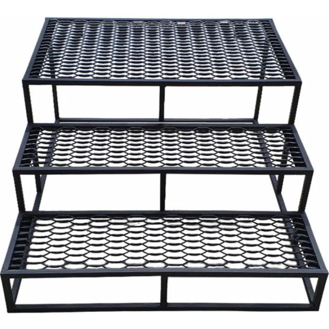 Цельносварное крыльцо УЛИЧНЫЕ ЛЕСТНИЦЫ Сота 3 MP-ECO-3-60PVL-120