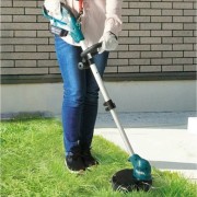 Газонокосилка Makita UR100DWAEX